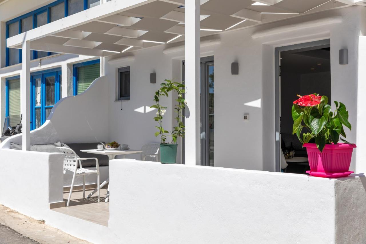 Marina'S Suites Naxos City Екстер'єр фото