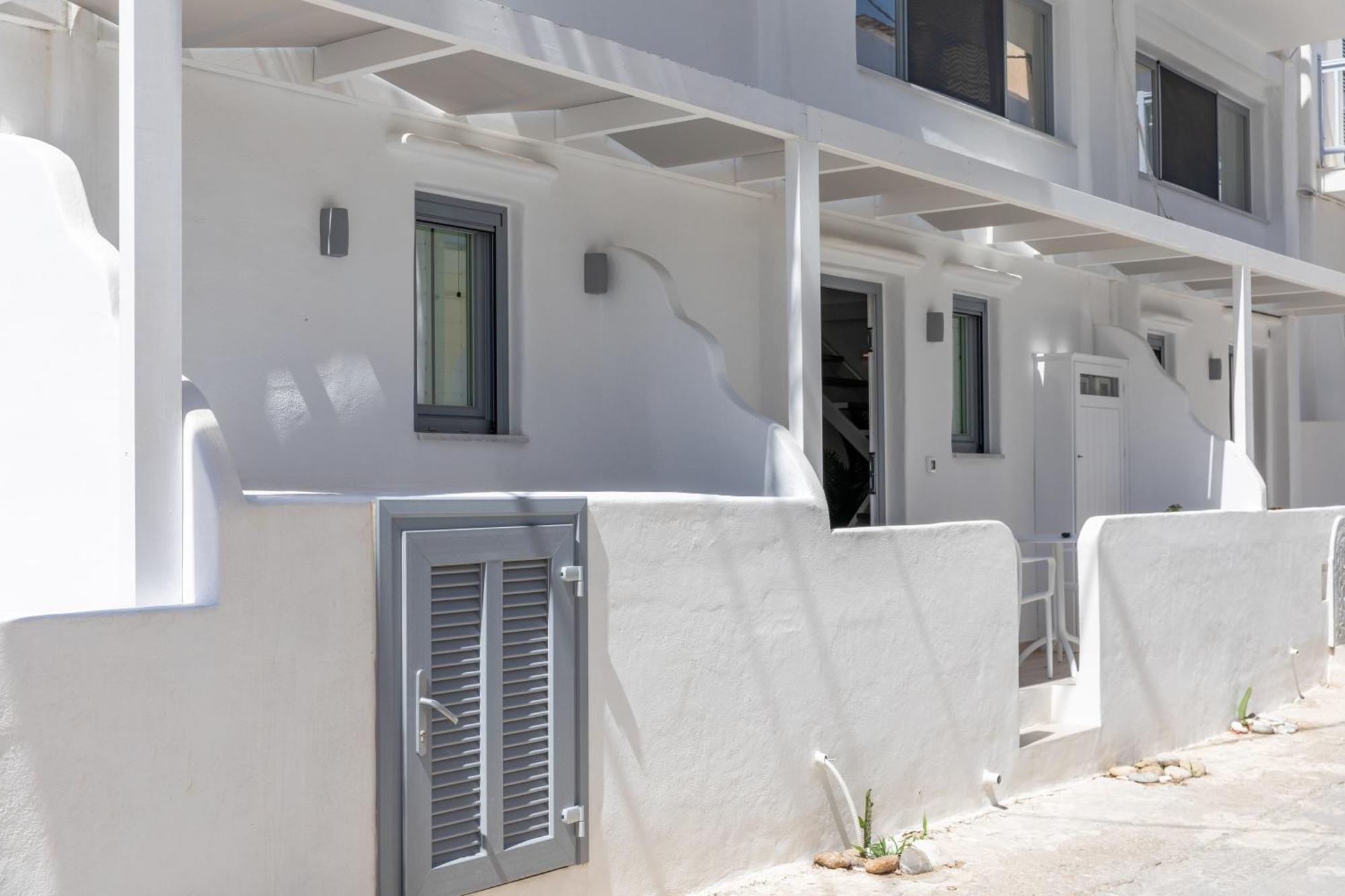 Marina'S Suites Naxos City Екстер'єр фото