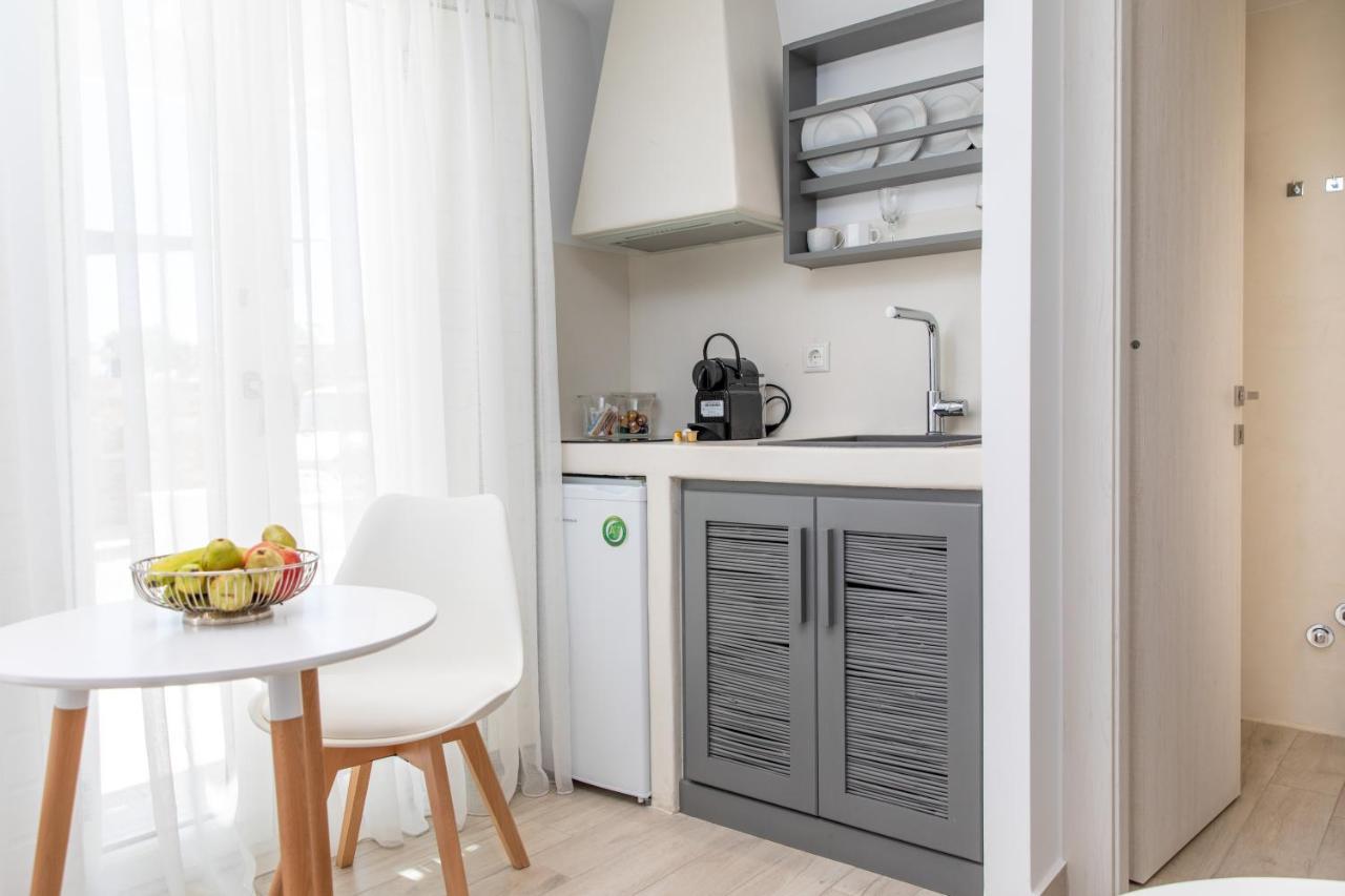 Marina'S Suites Naxos City Екстер'єр фото